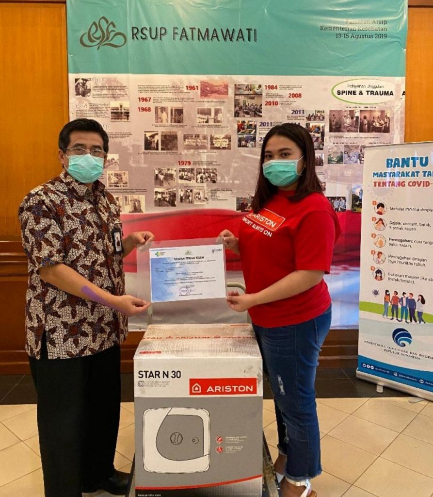 Ariston Thermo Indonesia Donasikan 150 Water Heater kepada 6 Rumah